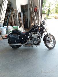 Harley Davidson 883
