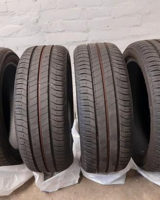 4 pneumatici Bridgestone EP150 pari al nuovo 450Km