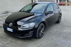VOLKSWAGEN GOLF 1.6 TDI 5p. HIGHLINE BLUEMOTION
