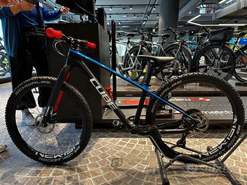 MTB BAMBINO CUBE Elite 240 C:62 PRO come nuova