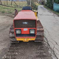 Trattore agricolo cingolato da vigna