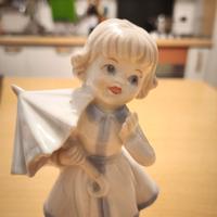 statuetta in ceramica Capodimonte 