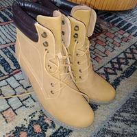 Scarponcino con tacco