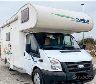 Camper mansardato Chausson Flash 03 km 36.000