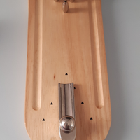 Gioco con birilli in legno