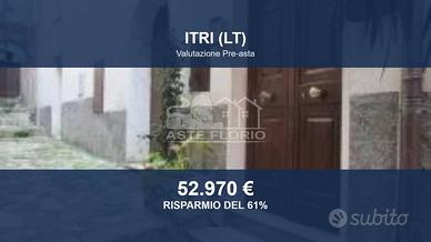 Immobile in asta di 140 m² con più di 5 locali a I
