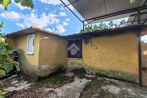 RUSTICO A GALLICANO NEL LAZIO