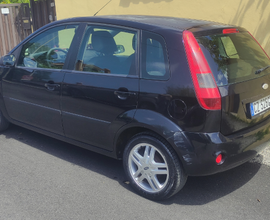 Ford Fiesta 1.4 Tdi