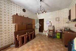 2 LOCALI A PORTO EMPEDOCLE
