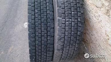 285 70 19.5 continental usate posteriore