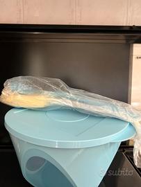 Contenitore Tupperware con posate mobili