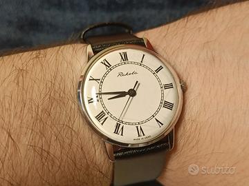 orologio vintage sovietico raketa carica manuale 