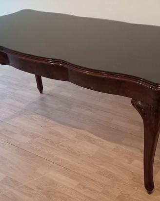 Tavolo Chippendale con piano vetro sagomato