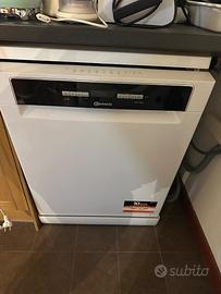 Bauknecht lavastoviglie mod BF03C33 C (14 coperti)