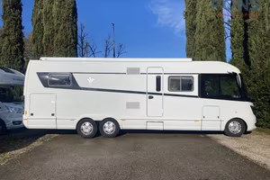 Niesmann&Bischoff Arto 88 EK Motorhome