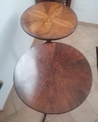 Tavoli in noce piena