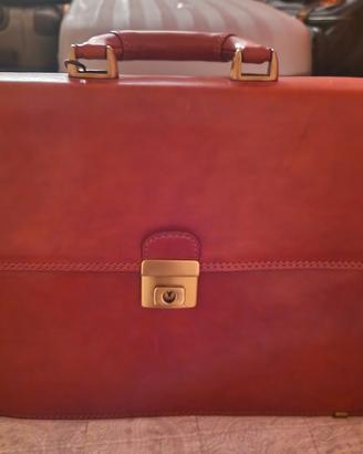 Borsa porta documenti e borsone portabiti