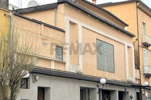 Locale Commerciale - Cosenza