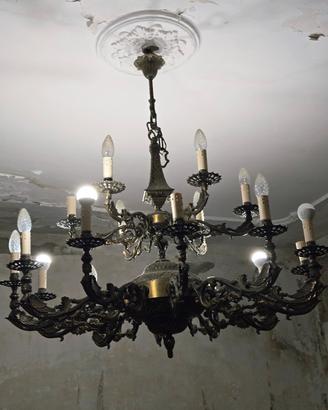Lampadario stile barocco