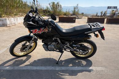 Honda Dominator NX650 RD02 - 1993