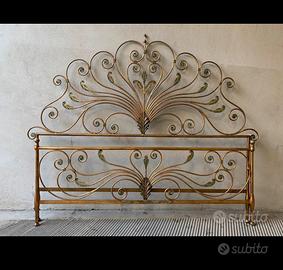 Splendido letto matrimoniale vintage originale CMP