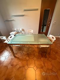 TAVOLO + SEDIE