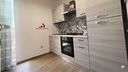 palazzo-stabile-di-180-m²-con-5-locali-a-castell