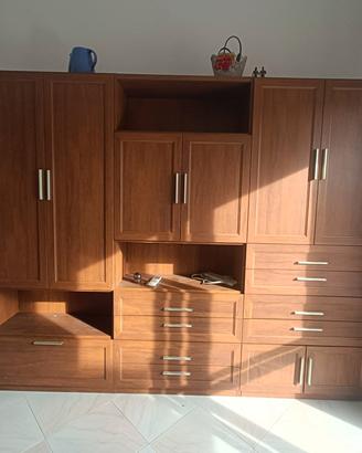 armadio da studio in legno 