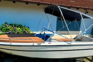 MOTOSCAFO VINTAGE 5 MT 40cv guida senza patente