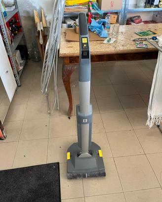 Lavapavimenti Professionale a batteria Karcher