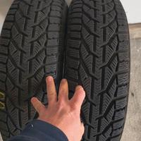 2 gomme antineve praticamente nuove 