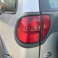 FANALINO POST. SINISTRO TERRANO II R20 2001