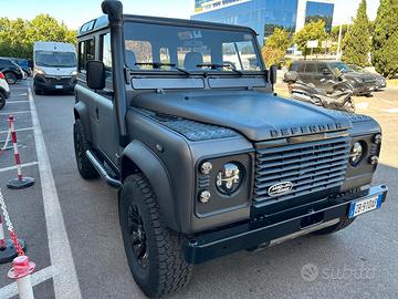 LAND ROVER Defender - 1990