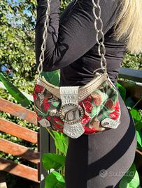 Borsa Rara Guess Vintage Y2K – con Fiori e Catena