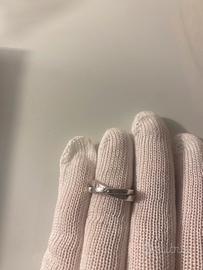 Anello con brill