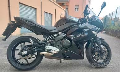 Kawasaki ER 6F - 2014