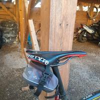 Mountain bike front telaio alluminio 