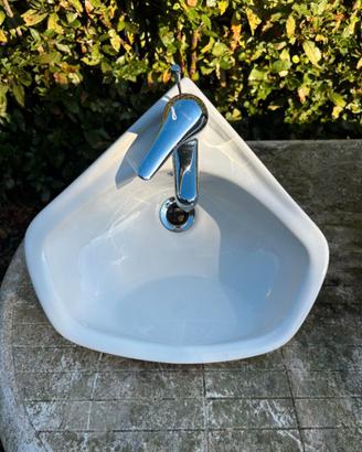 Lavabo angolare in ceramica P40 cm  + Miscelatore