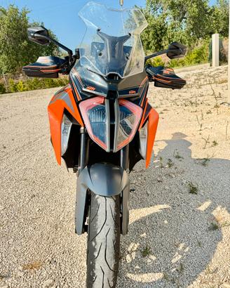 KTM 1290 SUPER DUKE GT 2023 - Super Full
