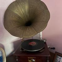 Grammofono decorativo HMV con Tromba in Ottone