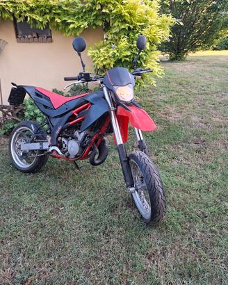 motard Aprilia sx 125 2t