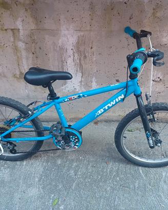 Mountain bike B-twin, ruote 20"