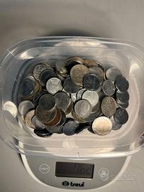 Lotto da 760g di monete da 100 lire small-large