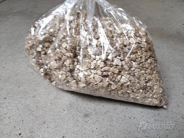 Sacco di materiale plastico simil/roccia per prese