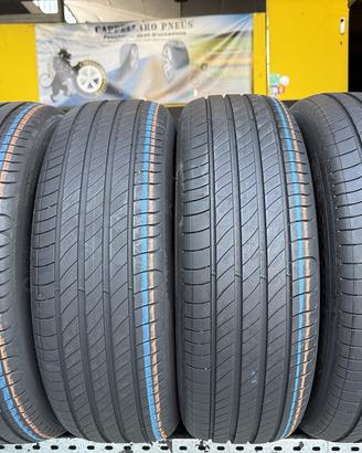 4 Gomme Michelin 215/65R17 103V Estivi 85% residui