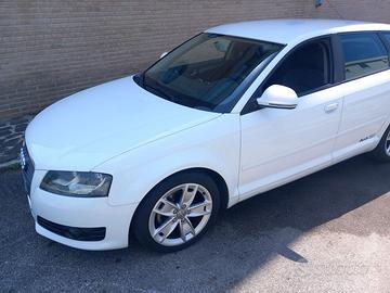 Audi A3 8p sportback 2000 tdi 140 cv del 2010
