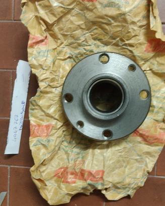 Mozzi anteriori Fiat 900E altri ricambi