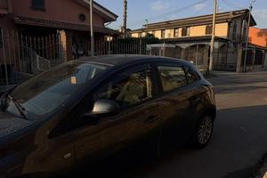Auto Fiat Bravo