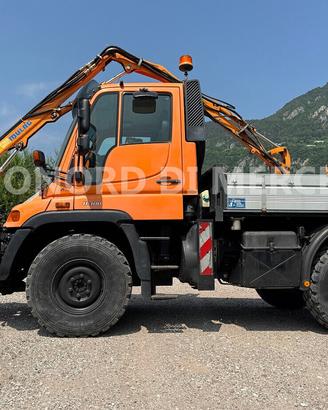 MERCEDES UNIMOG U300 - VARIO PILOTE