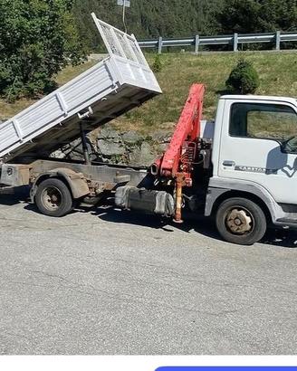 Nissan cabstar con gru fassi